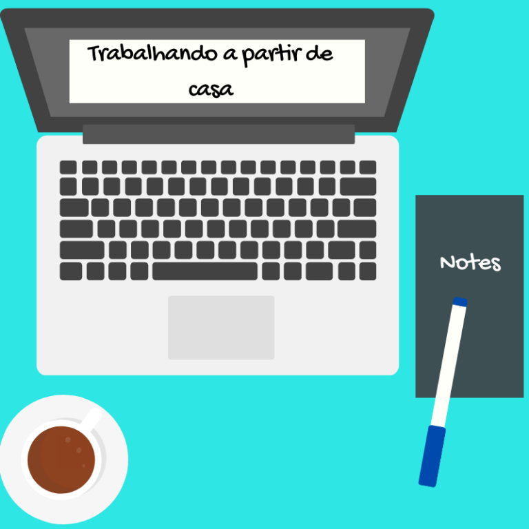 mesa com computador, café, bloco de notas e caneta